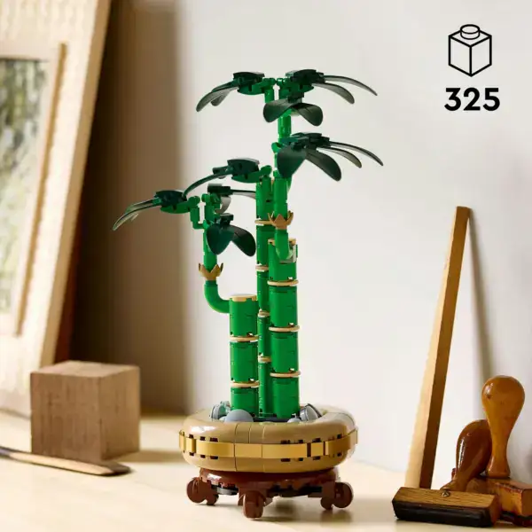LEGO Lucky Bamboo 10344 - Image 4
