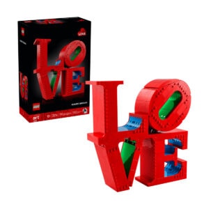 Lego Art LOVE Robert Indiana Sculpture Set