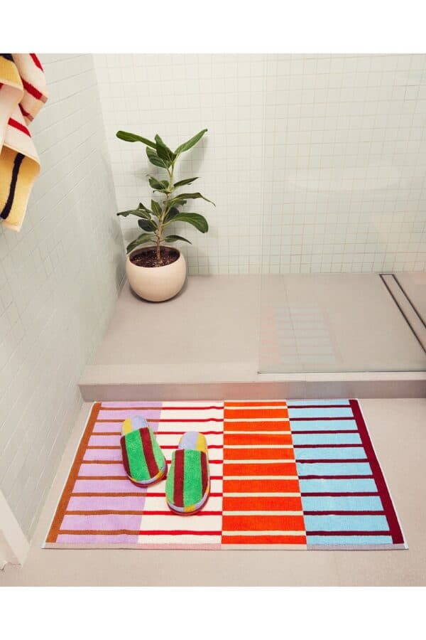 Dusen Dusen Bath Mat - Copper Stripe | The Colour Market - Image 3