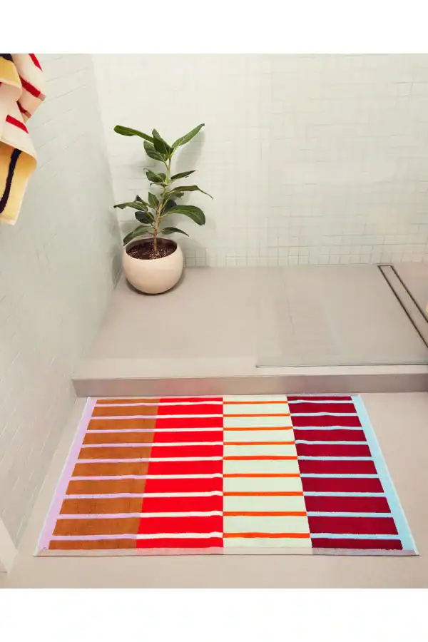 Dusen Dusen Bath Mat - Copper Stripe | The Colour Market - Image 2