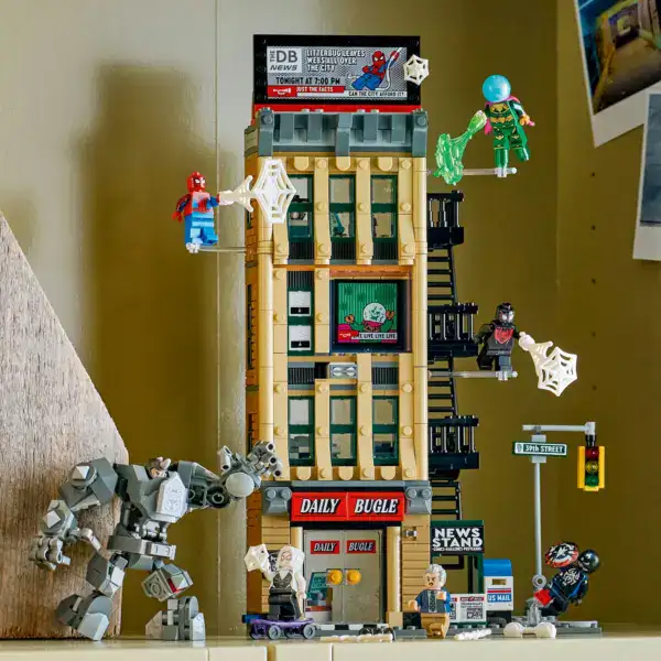 LEGO Marvel Spider-Man vs. Mysterio: The Daily Bugle - Image 3