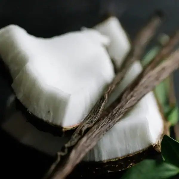 Viori Beauty Dry Shampoo - Vanilla Coconut - Image 2