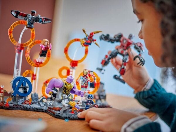 Lego Marvel Avengers: Endgame Final Battle - Image 4