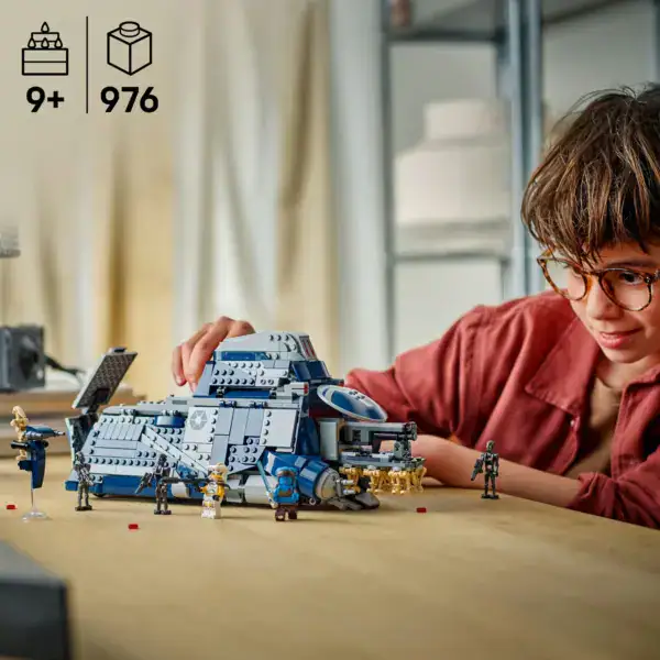 LEGO Star Wars Battle of Felucia Separatist MTT™ - Image 3