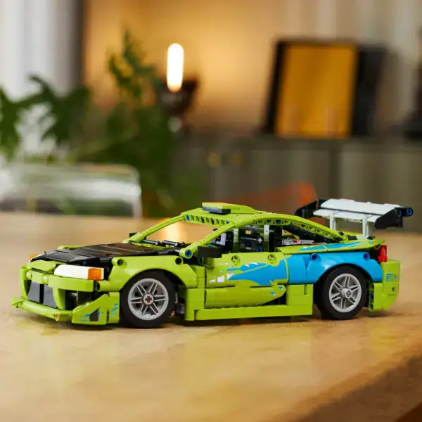 LEGO Fast and Furious Mitsubishi Eclipse Car - Image 3