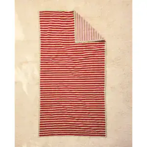 Dusen Dusen Ladybug Stripe Bath Towel