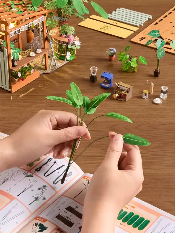 Rolife Leafree Café Diy Miniature House - Image 3