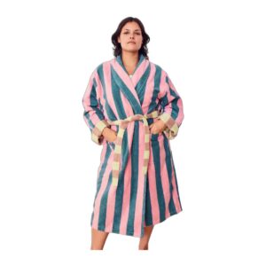 Dusen Dusen Bathrobe | The Colour Market