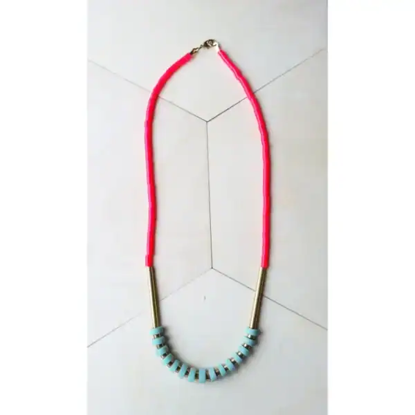Loela Heishi Necklace - Image 2