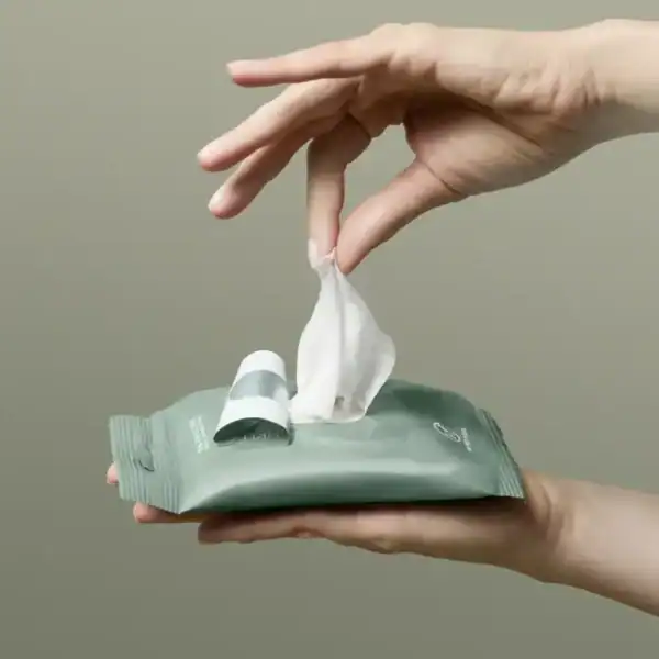 NOSHINKU Eucalyptus Hand Sanitizing Wipes - Image 3