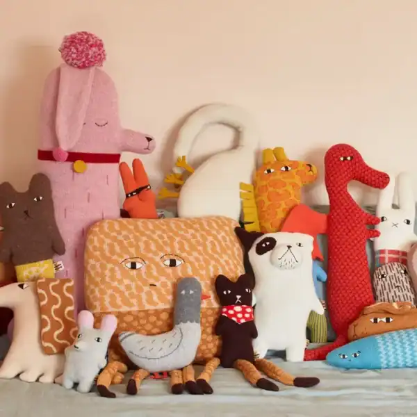 Donna Wilson Paddy Pigeon - Image 3