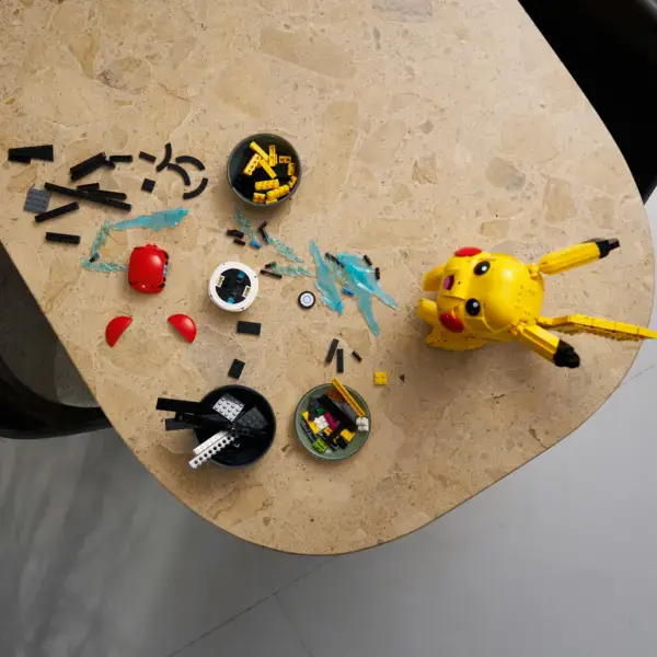 LEGO Pokemon Pikachu and Poke Ball - Image 5