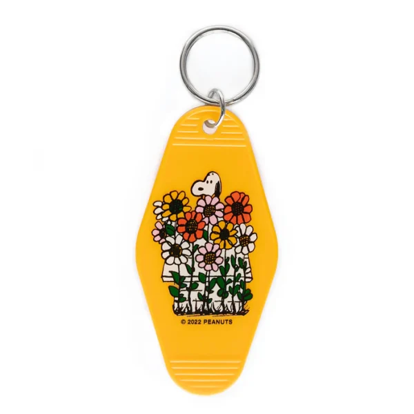 Three Potato Four: Snoopy Key Tag - Image 5