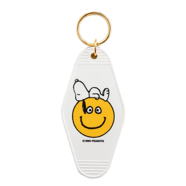 Three Potato Four: Snoopy Key Tag - Image 6