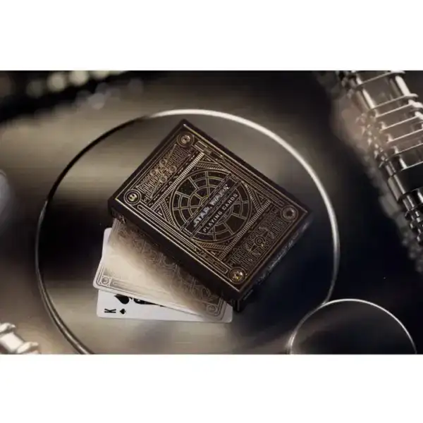 Theory11 Star Wars Special Edition Gold Playing Cards - Image 4