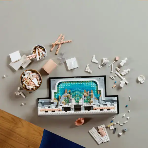 LEGO® Architecture Trevi Fountain - Image 5