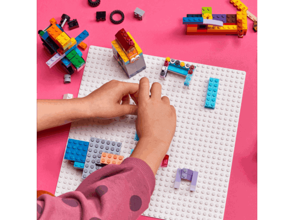LEGO White Baseplate - Image 3